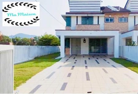 Sri Manjung Ma Maison Homestay Lumut Exterior foto